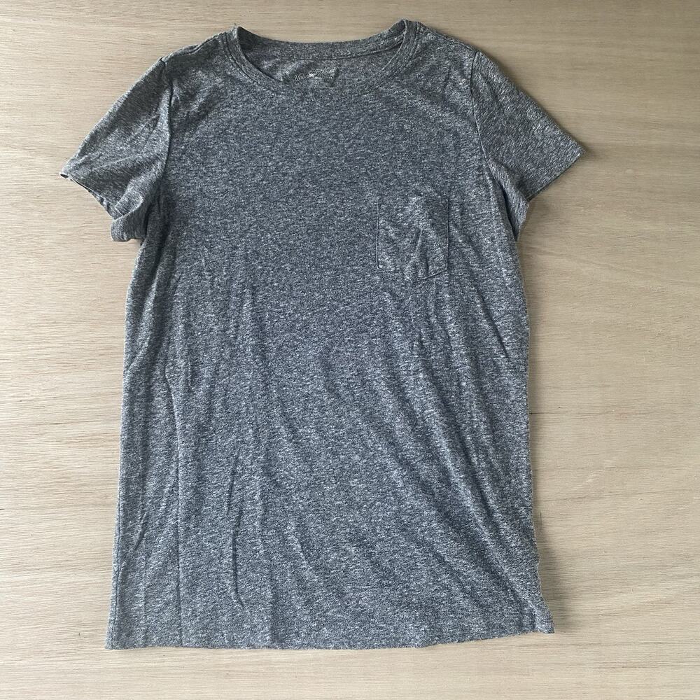 Universal Thread Meriwether Crew Women’s Heather Grey Front Pocket Tee Size XS